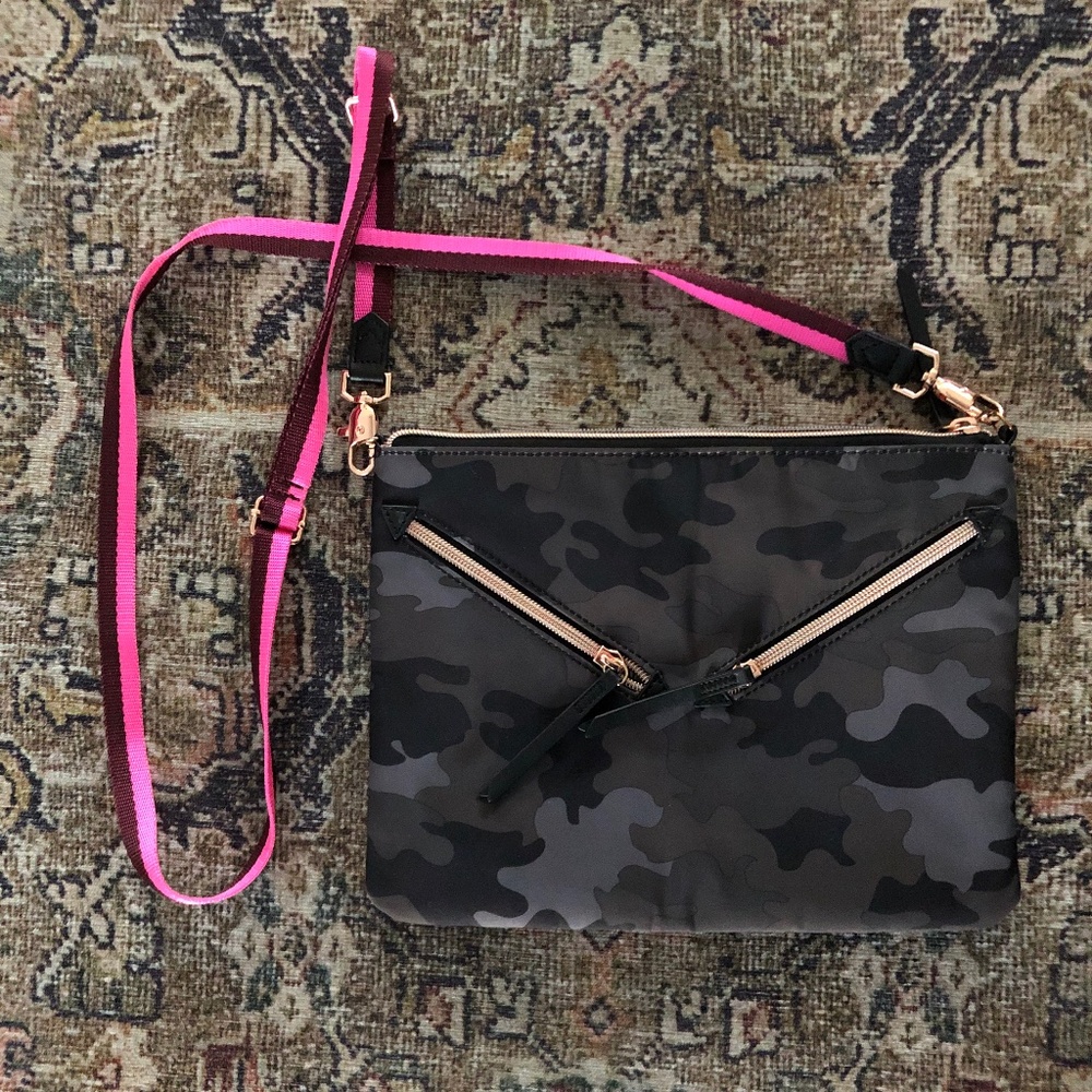 Stella & Dot Lady Boss Crossbody